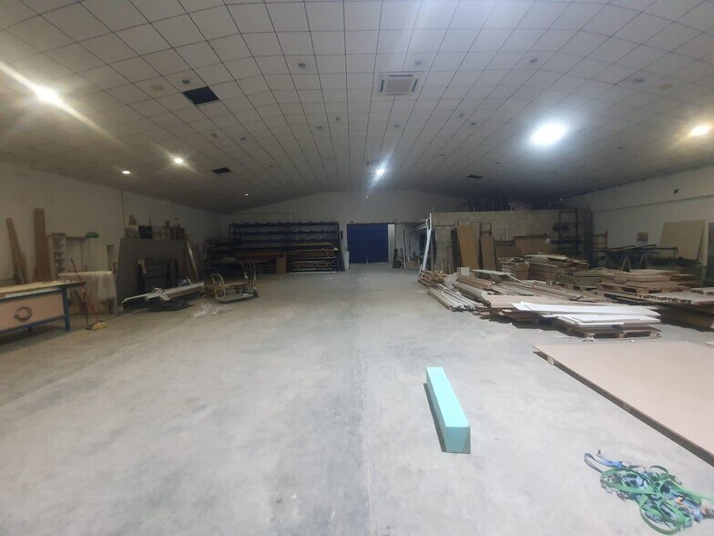 Industrial in SEVILLA for lease - Building Photo - Image 1 of 25