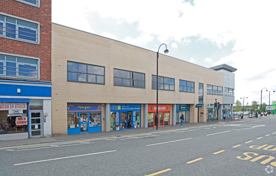 24-46 Shields Rd, Newcastle Upon Tyne for lease - Building Photo - Image 2 of 2