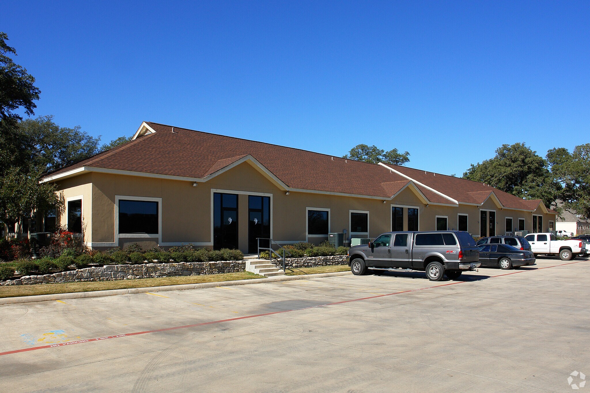 Office in Boerne, TX for sale Primary Photo- Image 1 of 1