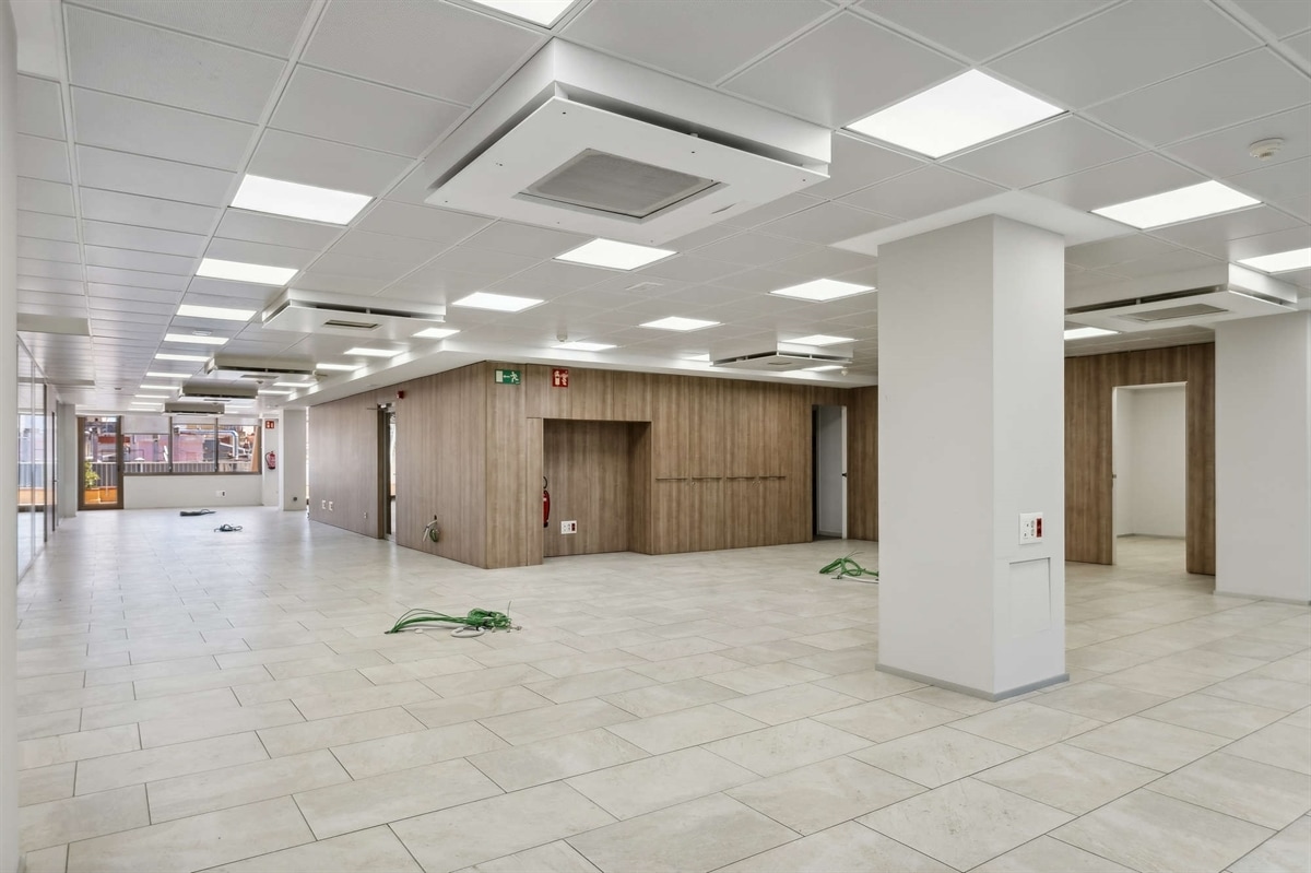 Via Augusta, 18, Barcelona, Barcelona for lease Interior Photo- Image 1 of 9