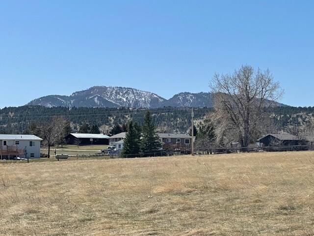M & M Ranch Rd, Spearfish, SD for sale Primary Photo- Image 1 of 1