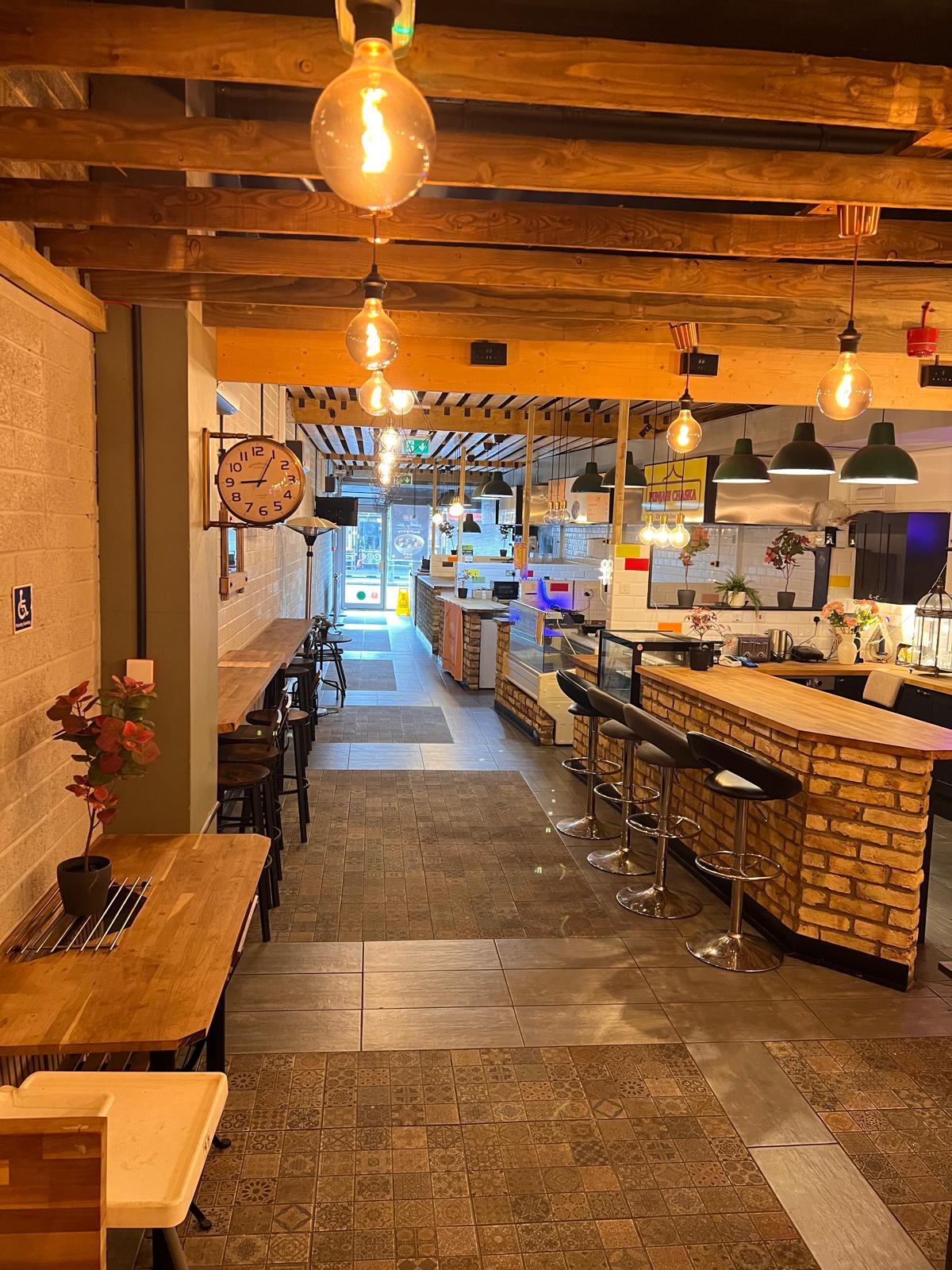 32 High St, Hounslow for lease Interior Photo- Image 1 of 3