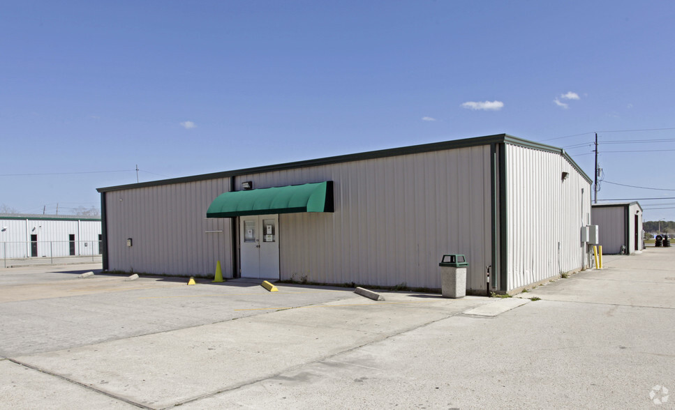 2325 Atascocita Rd, Humble, TX for lease - Building Photo - Image 2 of 2