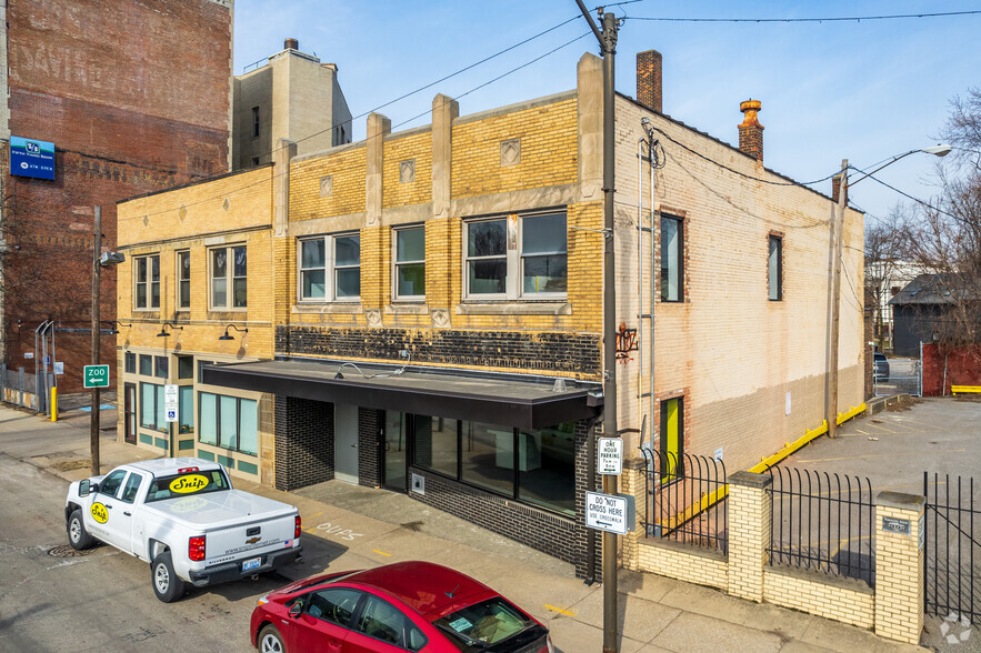 3404 Lorain Ave, Cleveland, OH for sale - Primary Photo - Image 1 of 18