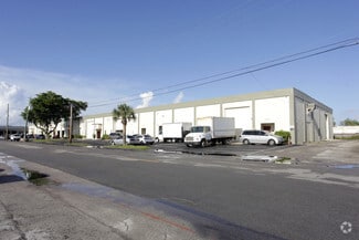 More details for 4701-4755 NE 12th Ave, Oakland Park, FL - Industrial for Lease