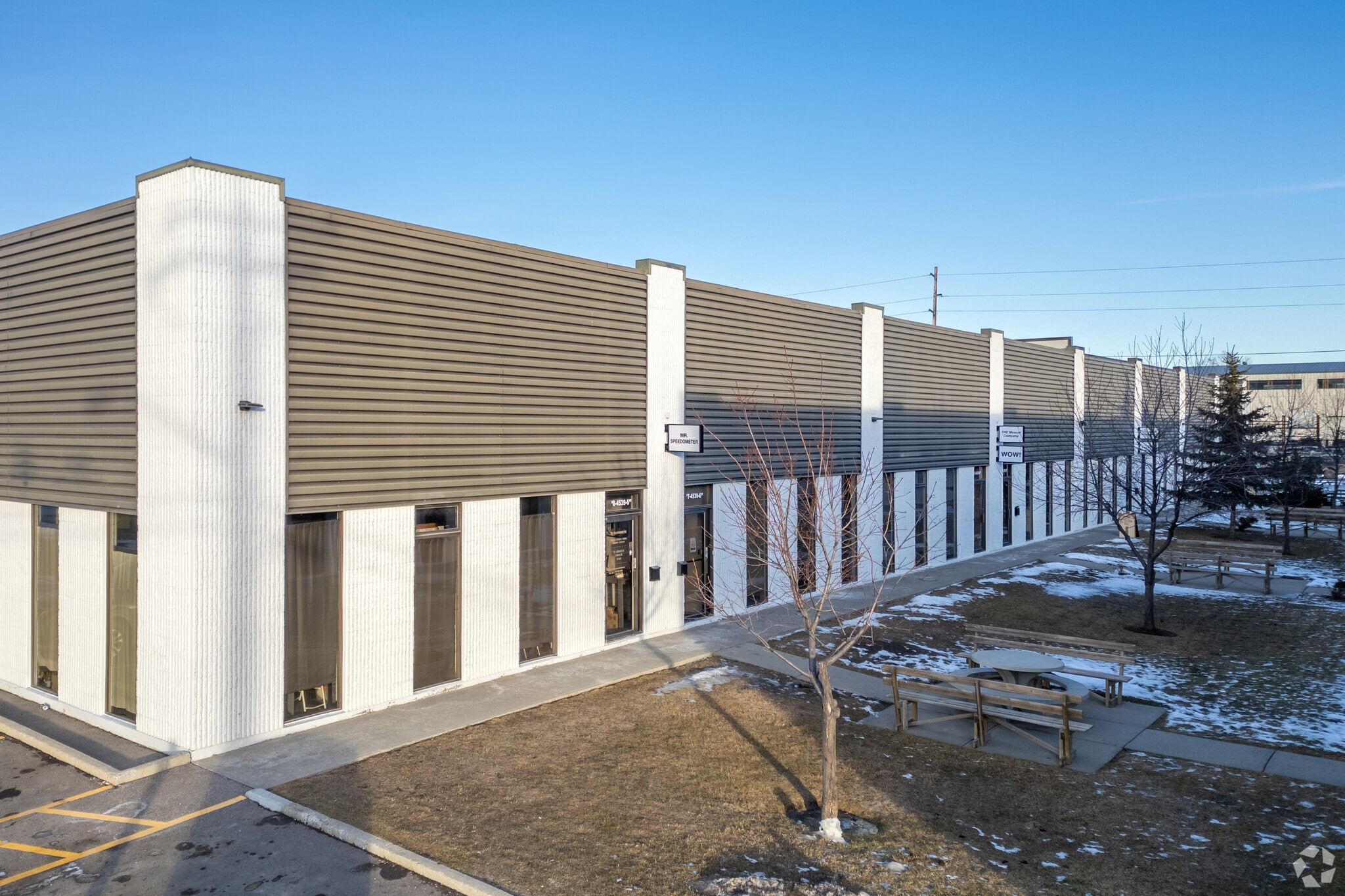 4539 6th St NE, Calgary, AB for sale Primary Photo- Image 1 of 1