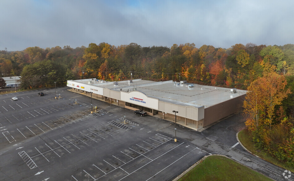 106-116 S US 29, China Grove, NC for lease - Building Photo - Image 3 of 9