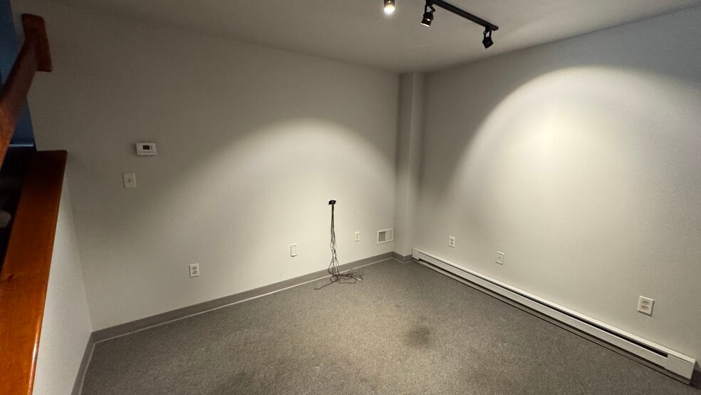 1850 Friedensville Rd, Bethlehem, PA for lease - Building Photo - Image 3 of 32