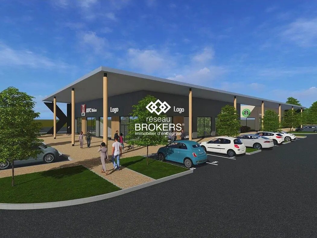 Retail in Saint-Doulchard for lease Building Photo- Image 1 of 4