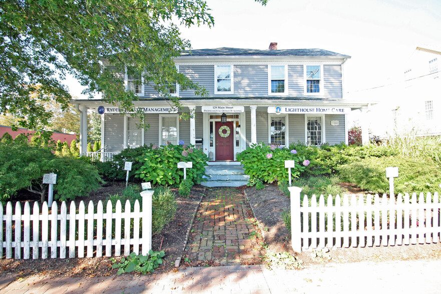 129 Main St, Old Saybrook, CT for sale - Primary Photo - Image 1 of 1