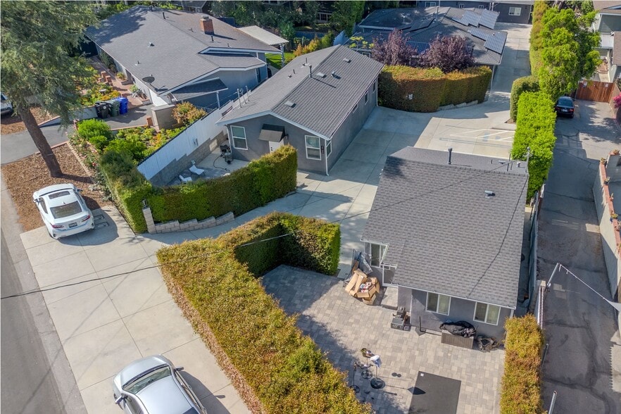 2700 Prospect Ave, La Crescenta, CA for sale - Building Photo - Image 2 of 19