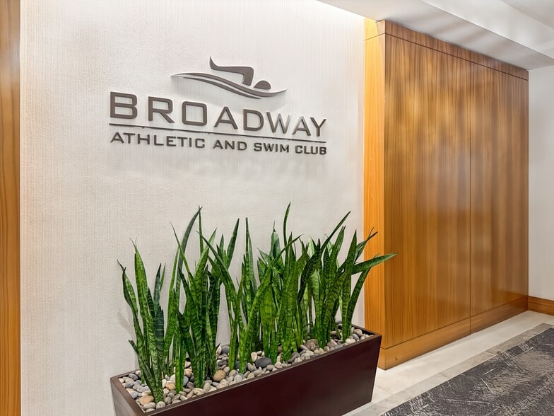 501 W Broadway, San Diego, CA for lease - Interior Photo - Image 3 of 14