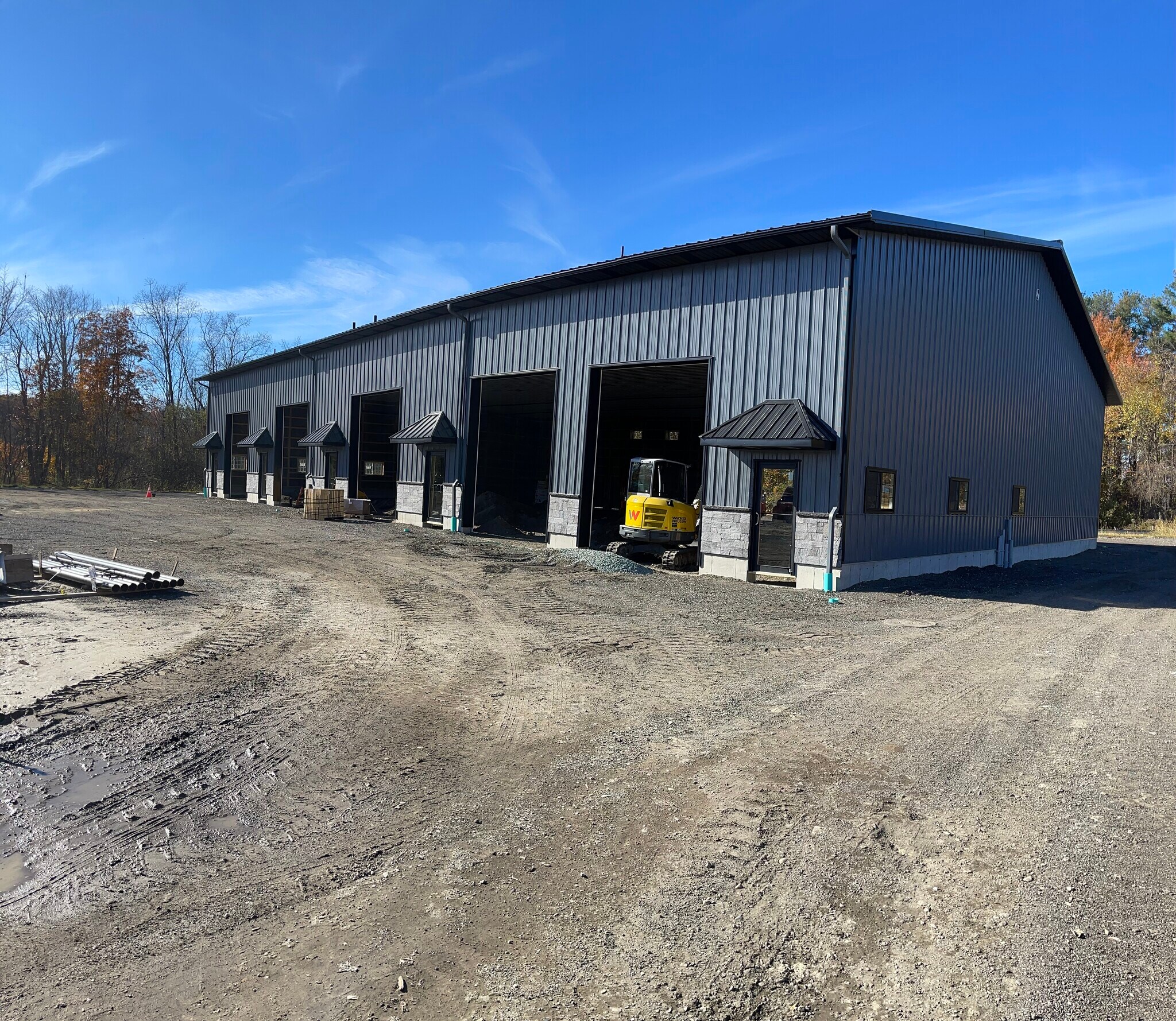 18-20 Ayers Village, Methuen, MA for sale Primary Photo- Image 1 of 1