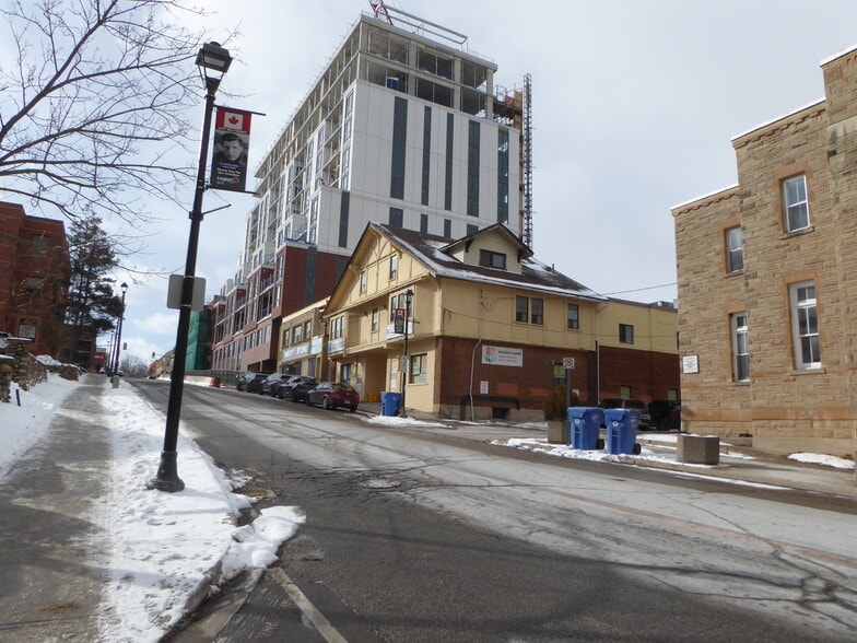 72 Mill St, Halton Hills, ON for sale - Building Photo - Image 3 of 28