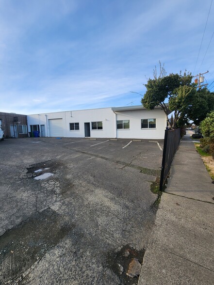 1757 Tanen St, Napa, CA for lease - Building Photo - Image 2 of 8