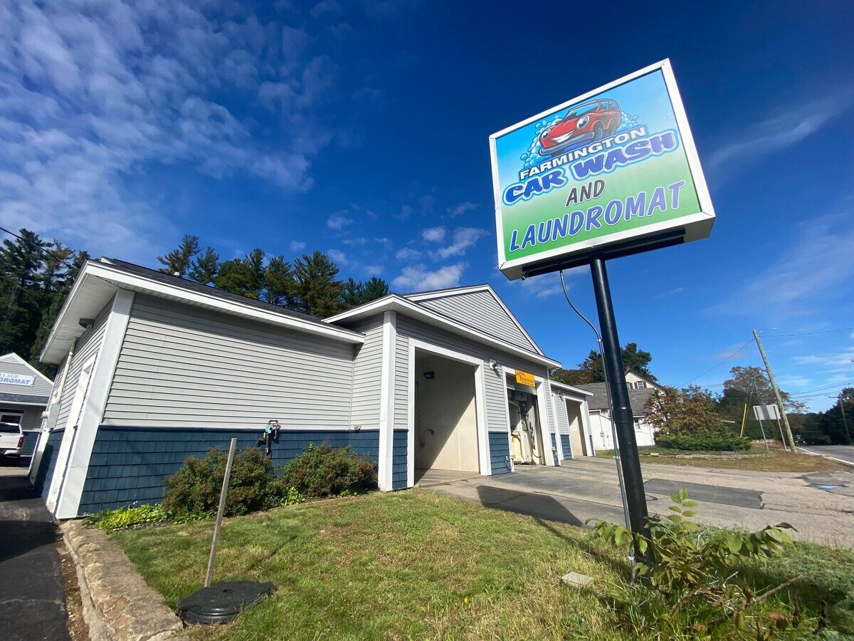 26 Elm St, Farmington, NH 03835