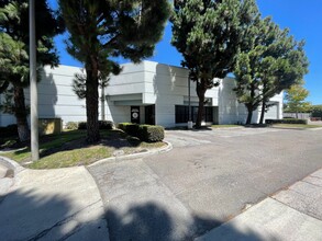 7441 Vincent Cir, Huntington Beach, CA for lease Building Photo- Image 1 of 19