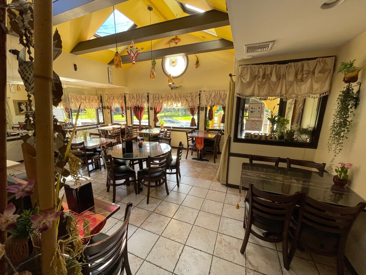 970 McBride Ave, Woodland Park, NJ 07424