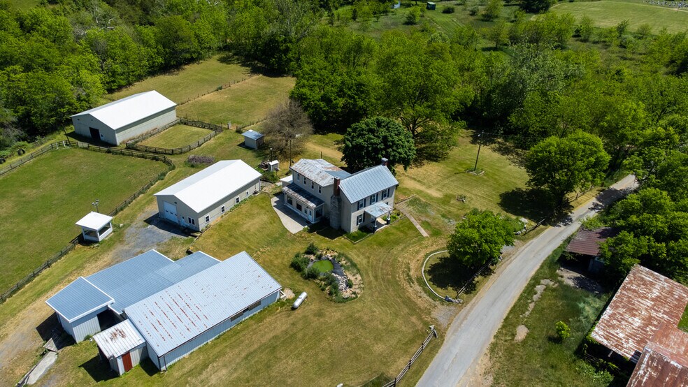 17258 Raders Church Rd, Timberville, VA 22853