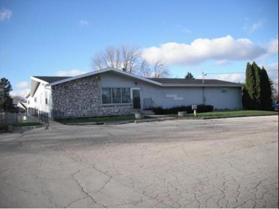 1160 Appleton Rd, Menasha, WI for sale Building Photo- Image 1 of 1
