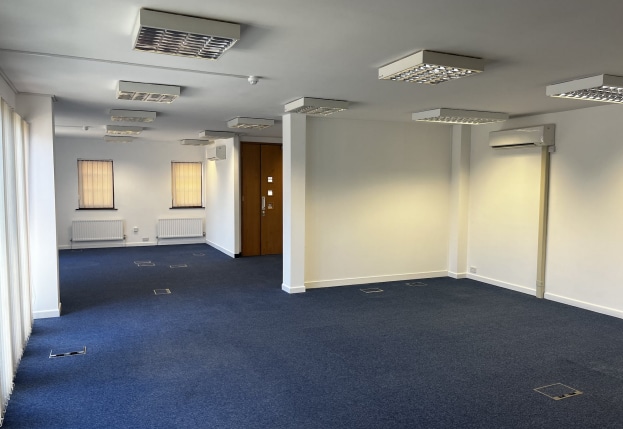 Cams Hall, Fareham for lease Interior Photo- Image 1 of 1
