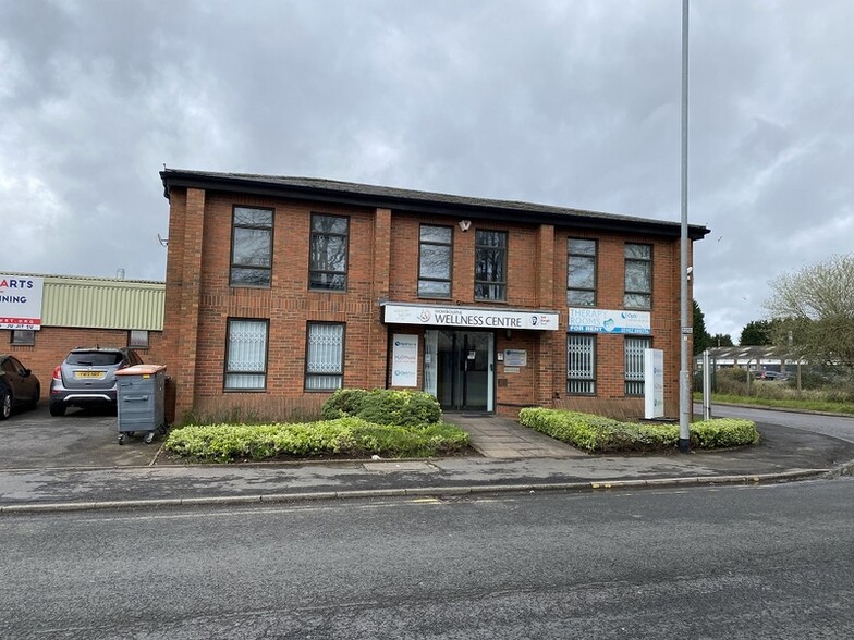 Heath Mill Rd, Wombourne for lease - Primary Photo - Image 1 of 1