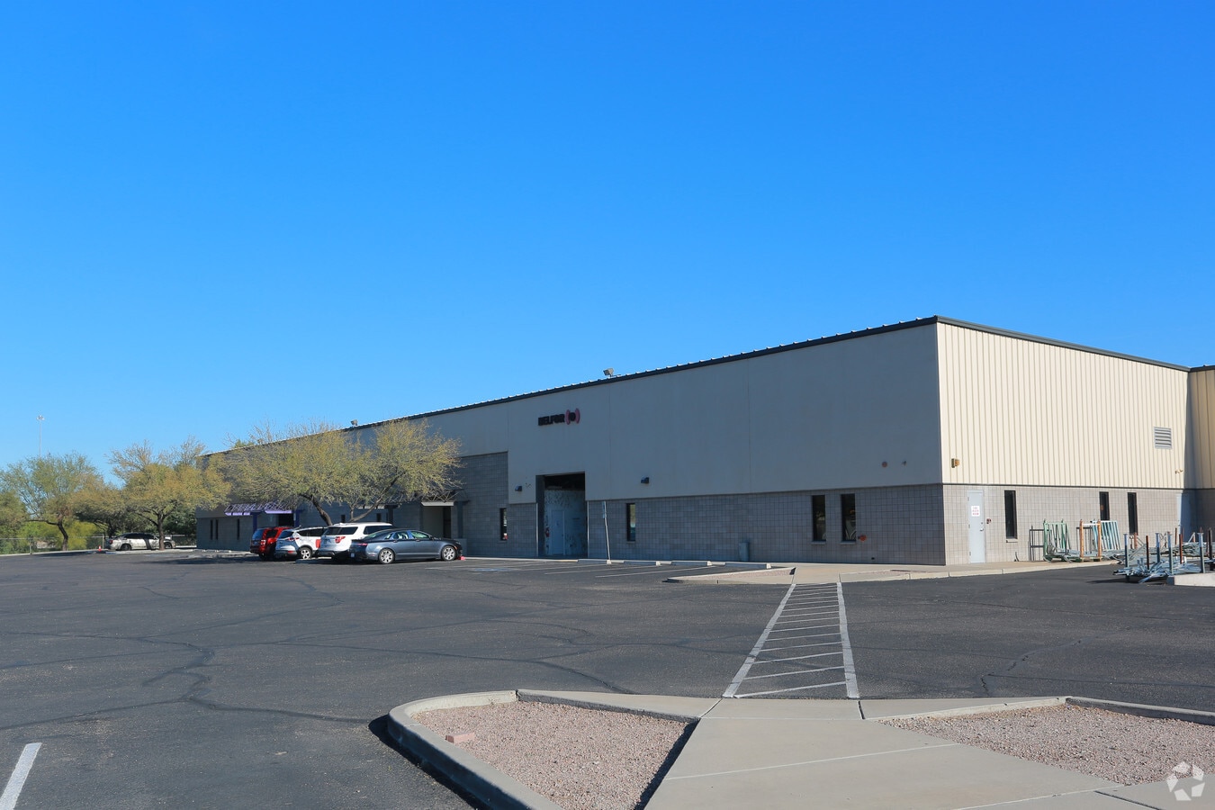 32483260 N Freeway Industrial Loop, Tucson, AZ 85705
