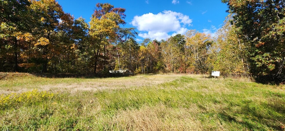 2600 John A Thompson rd, Temple Hills, MD for sale - Building Photo - Image 3 of 5