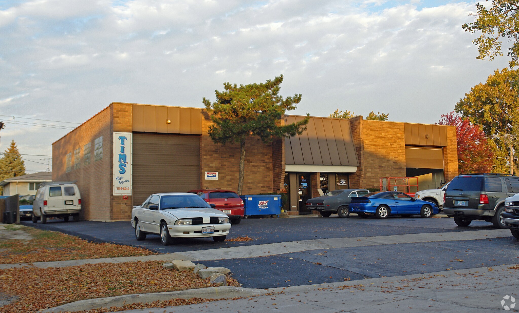 8504-8508 S 77th Ave, Bridgeview, IL for sale Primary Photo- Image 1 of 1