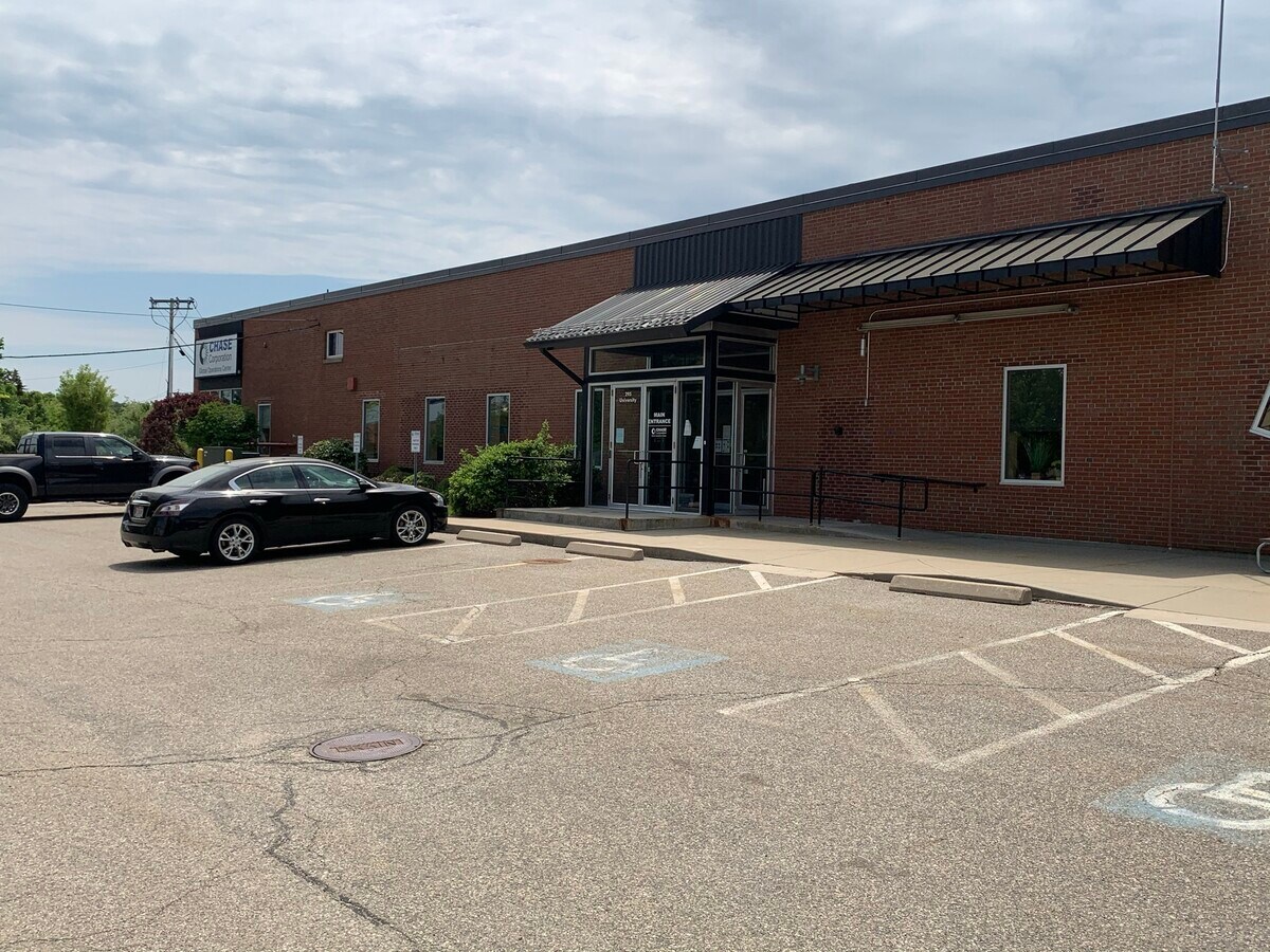 295 University Ave, Westwood, MA 02090