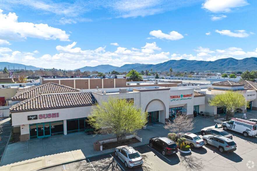 27345-27375 Jefferson Ave, Temecula, CA for lease - Building Photo - Image 3 of 18
