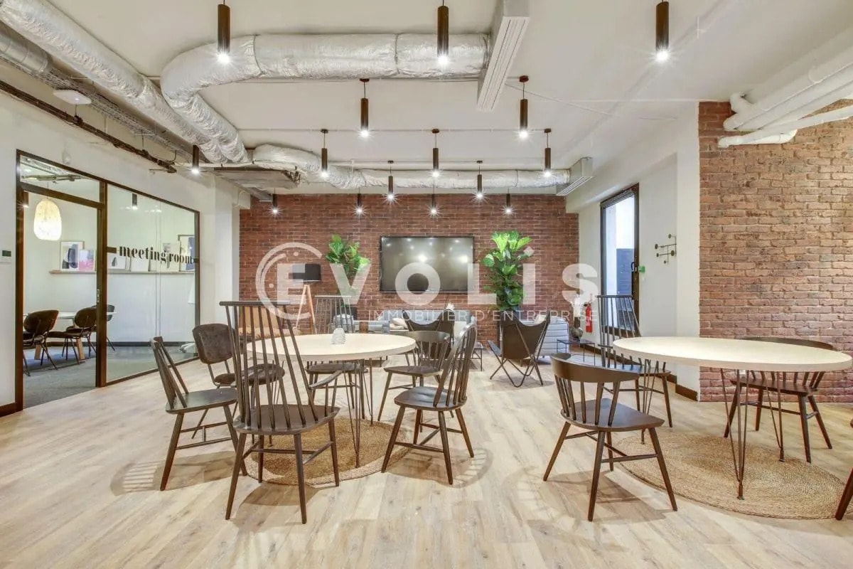 Office in Boulogne-Billancourt for lease Building Photo- Image 1 of 6