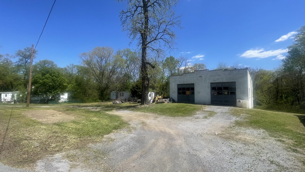 205 Fairfax St, Martinsburg, WV for sale - Primary Photo - Image 1 of 10