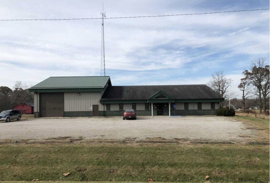2897 N 1375 W, Linton, IN for sale - Primary Photo - Image 1 of 1