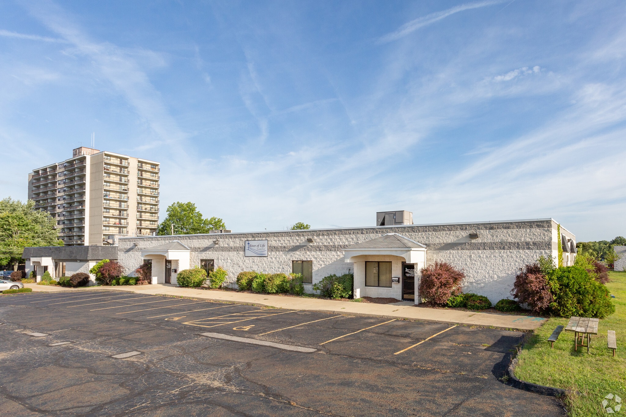 133 5th St SE, Barberton, OH for sale Primary Photo- Image 1 of 1
