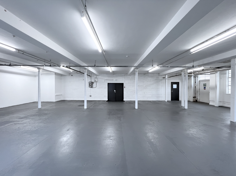 Foundry Lane, Leicester for lease - Interior Photo - Image 1 of 3