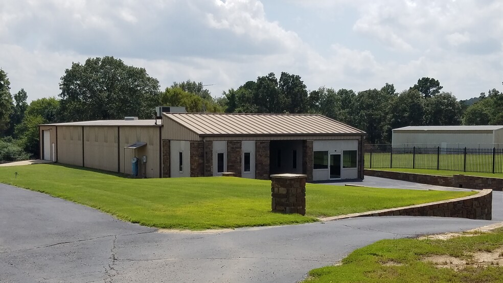 205 Rock Creek Rd, Hot Springs, AR for lease - Building Photo - Image 2 of 4