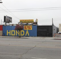 9797 Glenoaks Blvd, Sun Valley CA - Warehouse
