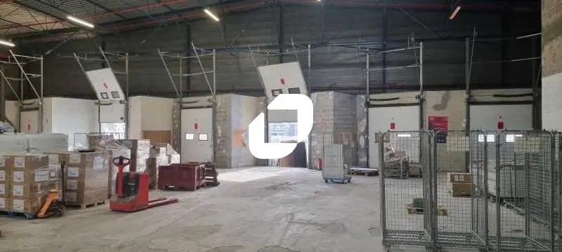 Industrial in Pantin for lease - Interior Photo - Image 2 of 5