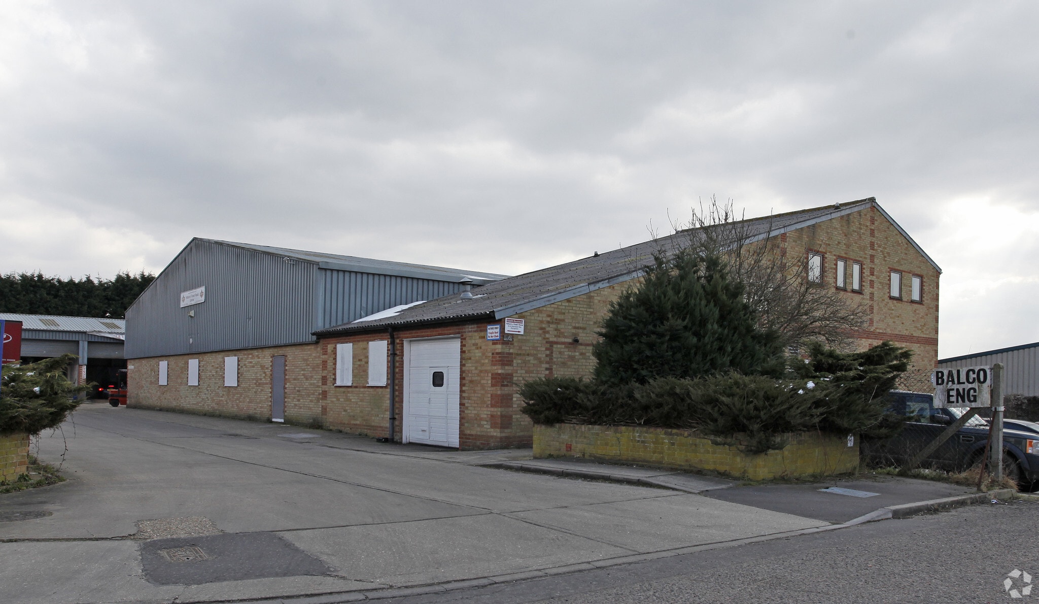 26-30 Benfield Way, Braintree for sale Primary Photo- Image 1 of 1