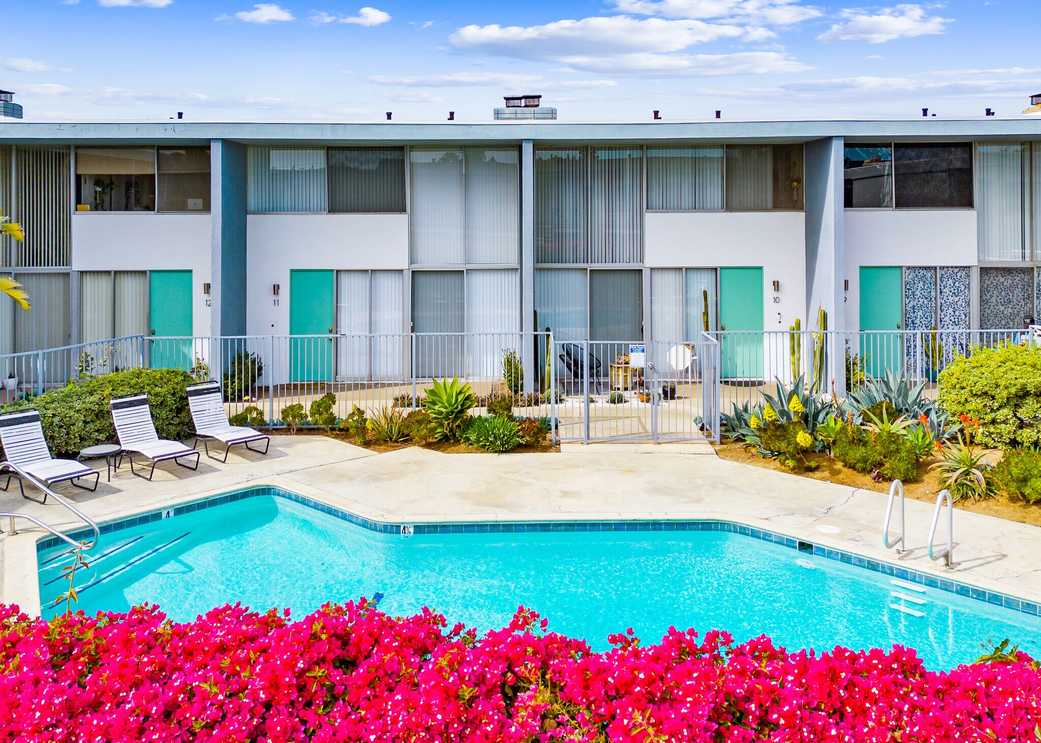 145 E 18th St, Costa Mesa, CA for sale Building Photo- Image 1 of 11