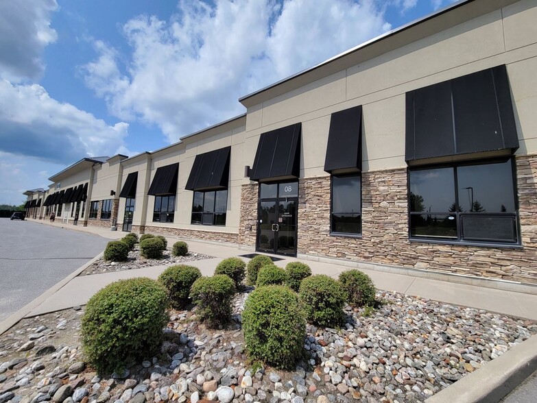 61 Hyperion Ct, Kingston, ON for lease - Building Photo - Image 1 of 2