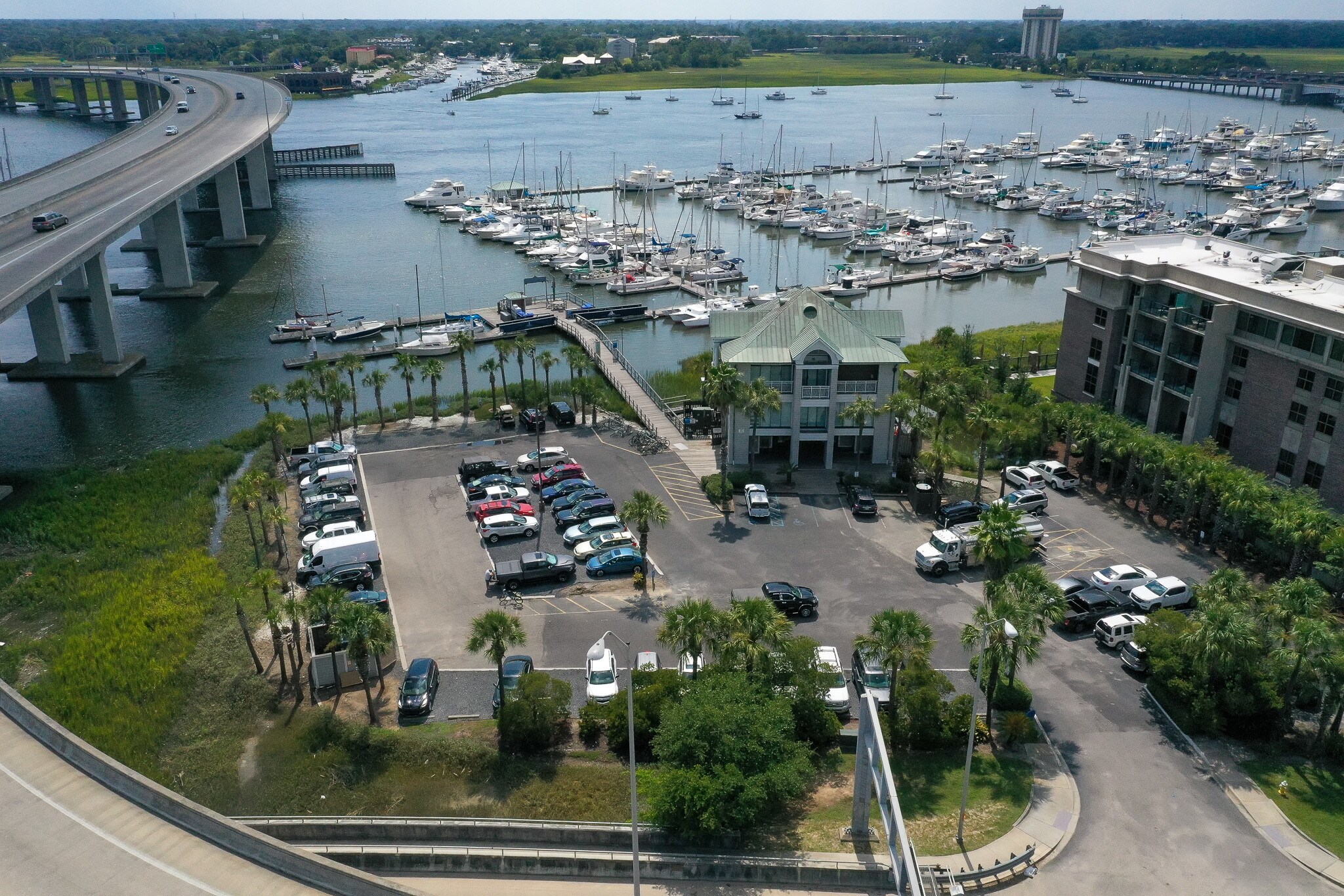 33 Lockwood Dr, Charleston, SC 29401 Office for Sale