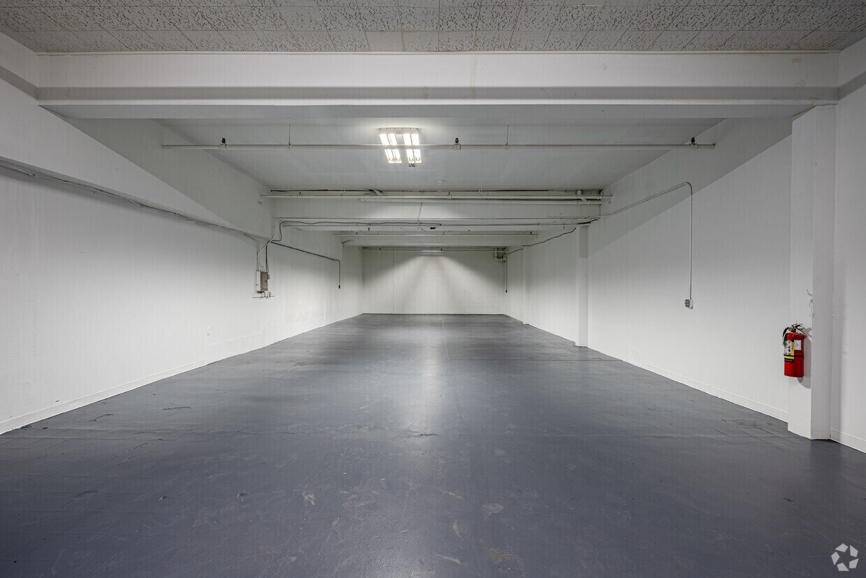 350 Route 46, Rockaway, NJ for lease Interior Photo- Image 1 of 3