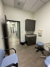12332-12424 Hesperia Rd, Victorville, CA for lease Building Photo- Image 2 of 5