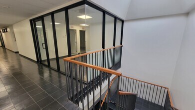 3292 E Spring St, Long Beach, CA for lease Interior Photo- Image 1 of 24