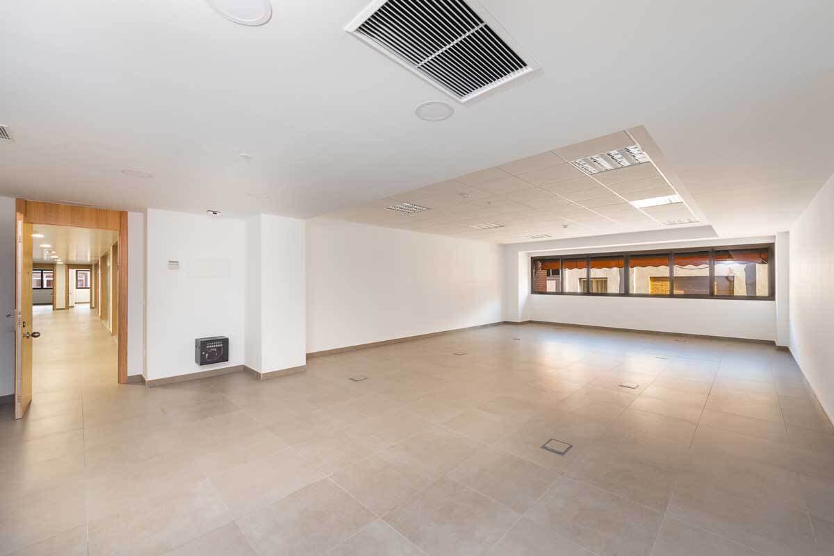 Avenida de la República Argentina, 21, Sevilla, Sevilla for lease Interior Photo- Image 1 of 11