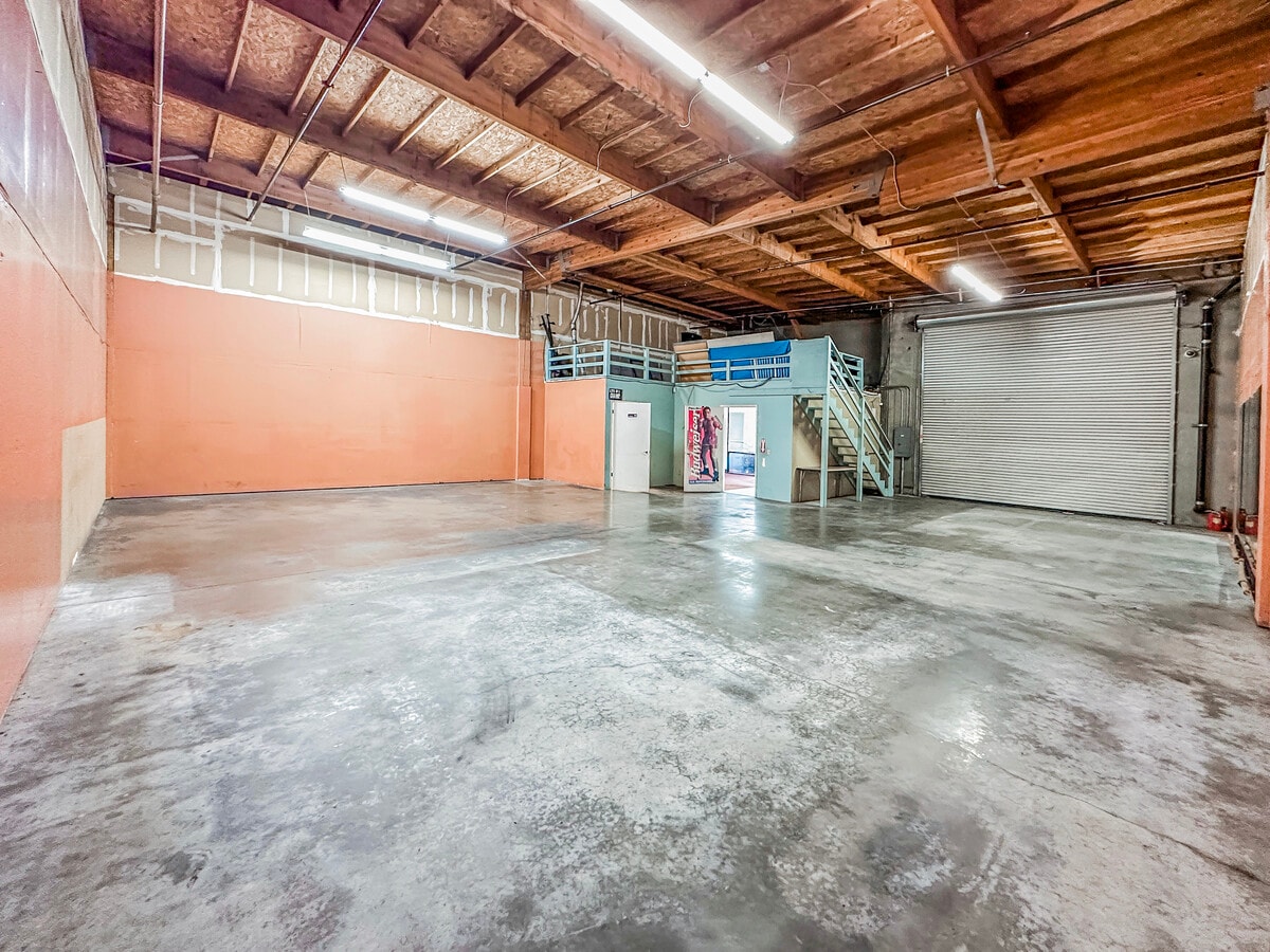 1070 Horizon Dr, Fairfield, CA 94533 - Unit O - - Interior Photo - Image 1 of 10