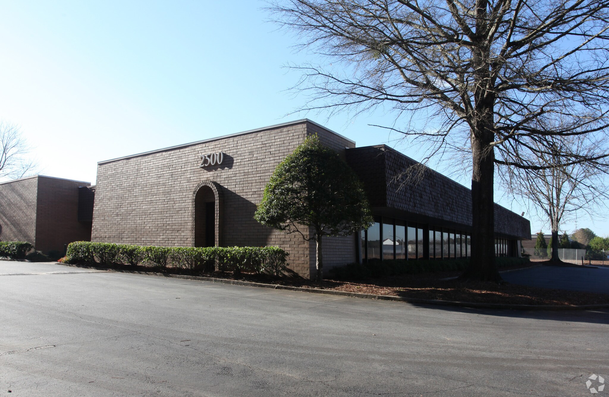 6855 Jimmy Carter Blvd, Norcross, GA for sale Primary Photo- Image 1 of 5