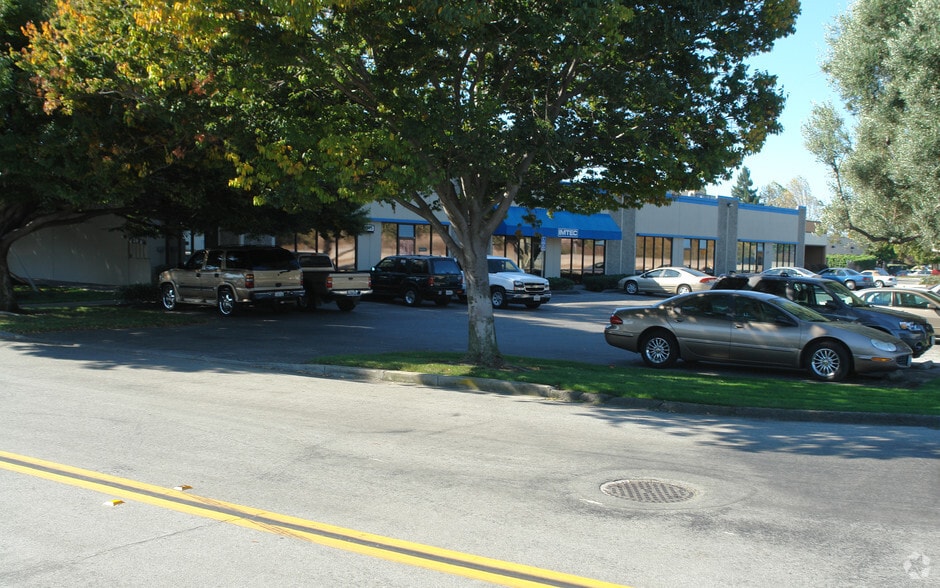 1289-1295 Forgewood Ave, Sunnyvale, CA for lease - Building Photo - Image 3 of 6